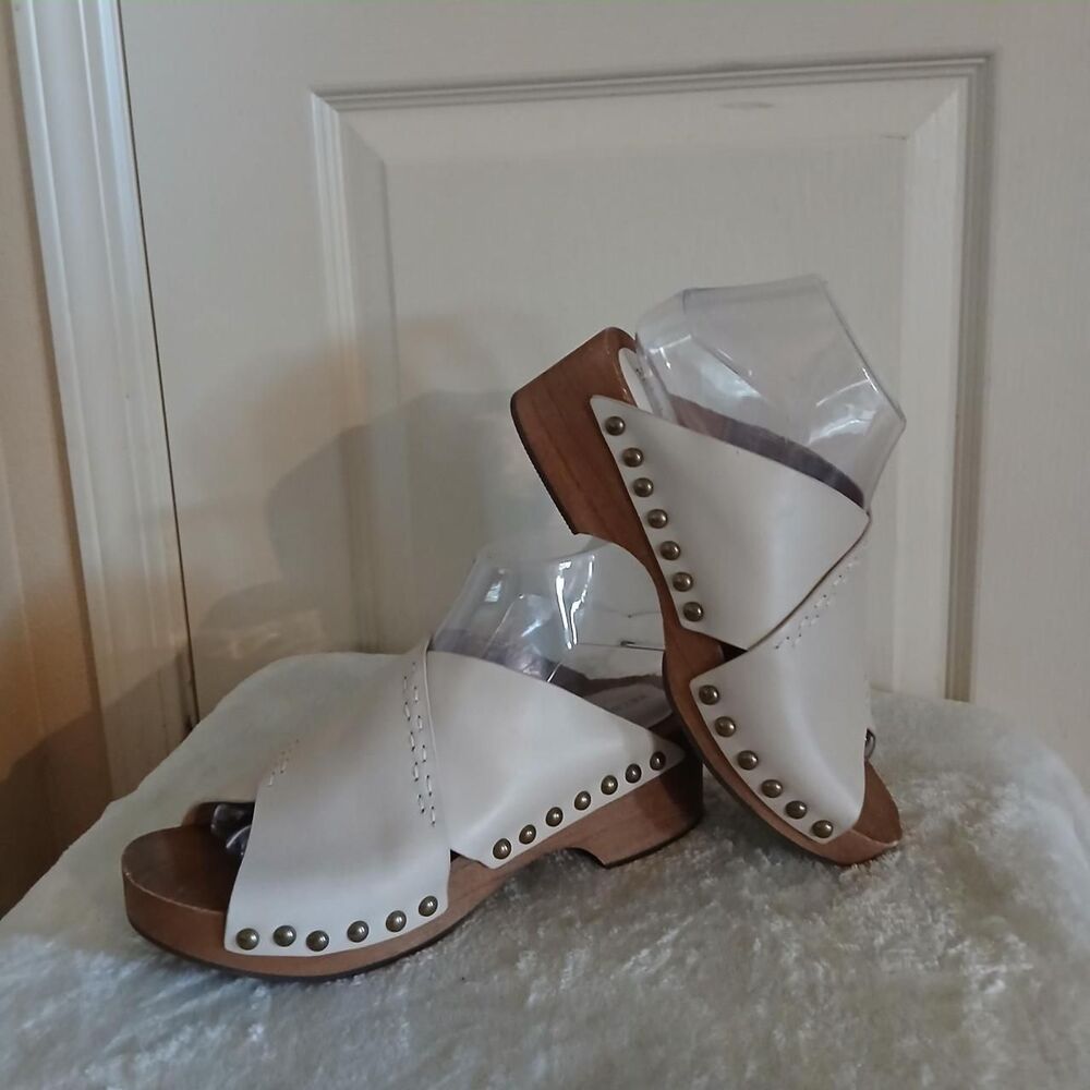 Kelsi Dagger Sand Criss Cross Leather Wooden Platform Studded Trim Mule 8 Boho